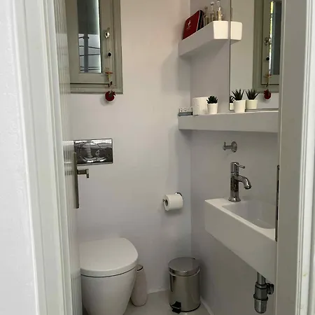 Emelias House Sea Side