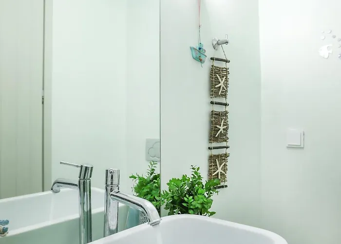 בית נופש Emelias House Sea Side *