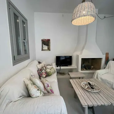 Emelias House Sea Side Tatil Evi