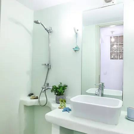 בית נופש Emelias House Sea Side Agia Anna (Naxos)